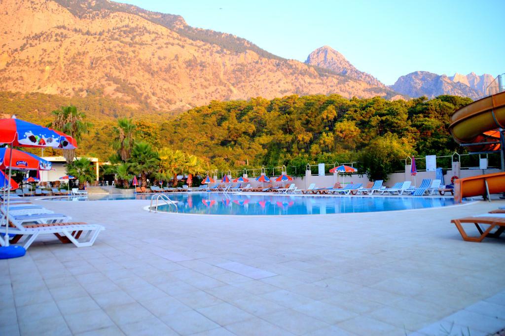 בלדיבי Magic Sun Hotel מראה חיצוני תמונה